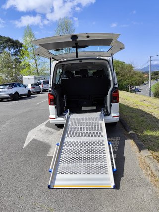 Volkswagen Caravelle 2023