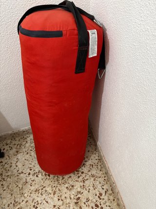 Saco de boxeo rojo