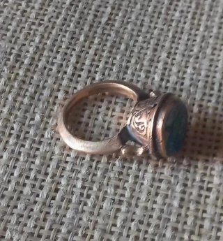 Anello sigillo afghano vintage blu