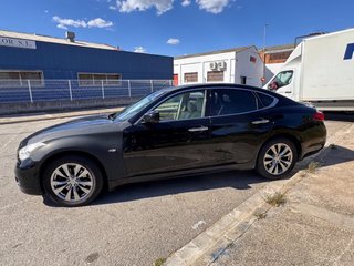 Infiniti M37 2012