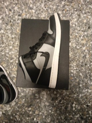 Jordan 1 Mid (usadas 4 veces)