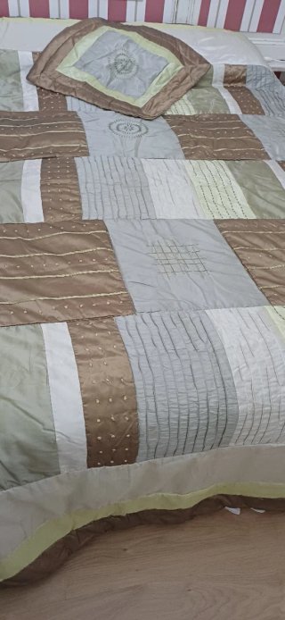 Colcha elegante patchwork cama 1,50