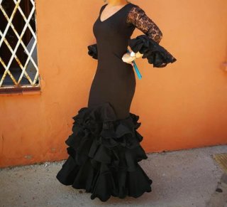 Abito flamenco nero con volant