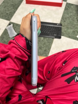 Tablet con Teclado y Ratón