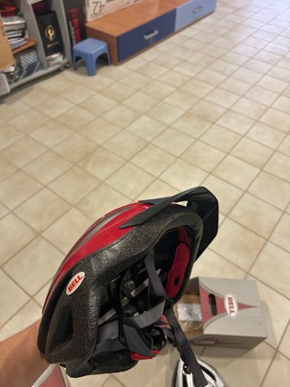 Cascos Bell Rojo y Plateado