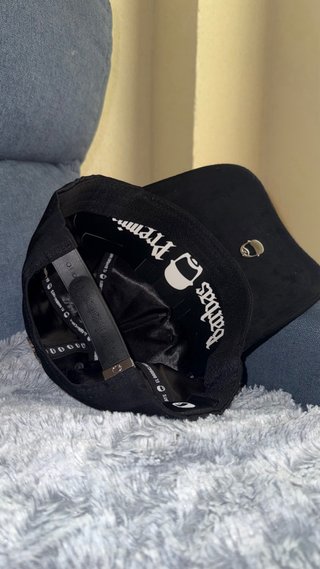 Gorra “Inferno 24k Gold” x BarbasHats