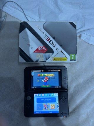 Nintendo 3DS XL impecable Negra + Juegos+Cargador