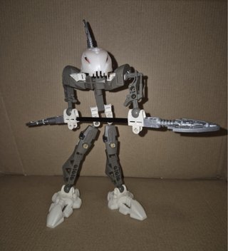 Lote de 7 Bionicles LEGO originali