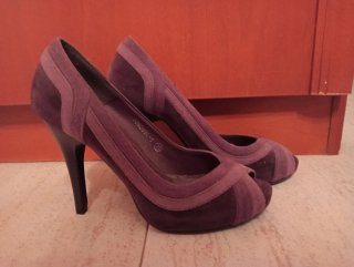 Zapatos polipiel morados talla 35