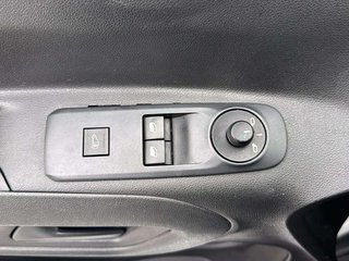 Peugeot Partner Pro Standard 600kg BlueHDi 55kW