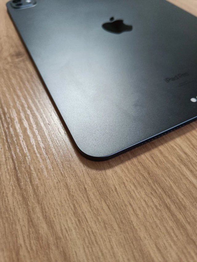 iPad Pro 11" M4