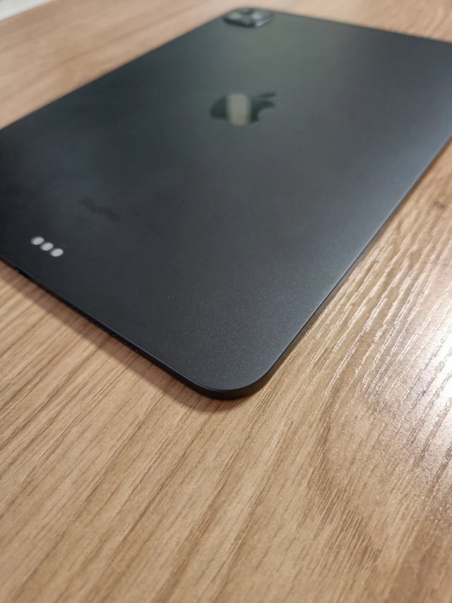 iPad Pro 11" M4