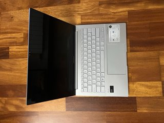 ASUS Zenbook 14 OLED Core Ultra 7 1TB