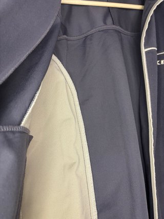 Chaqueta Nike Vintage Y2K Beige y Negra