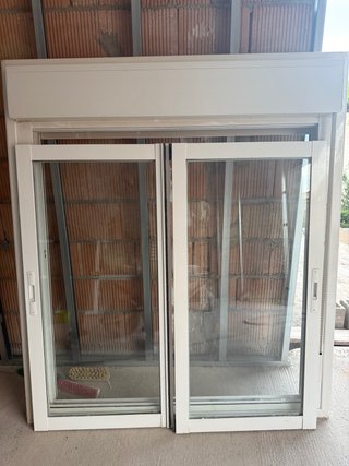 Ventana corredera aluminio blanca