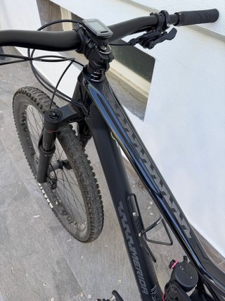 Bicicleta Montaña Doble Suspensión cuadro carbono