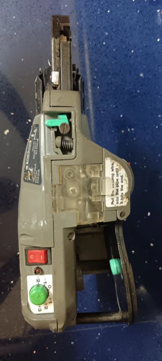 Pistola Atadora de Acero para Construcción