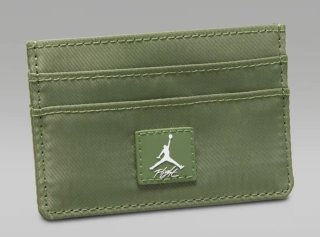 Cartera tarjetero Nike Jordan Flight verde nueva