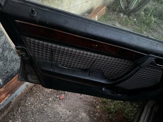 Mercedes-Benz W124 300D 1986