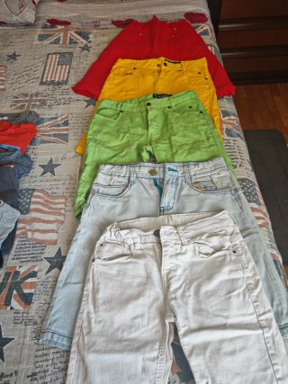 Lotto abbigliamento bambino 8-10 anni