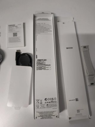 Samsung Galaxy Watch6 Classic Plata