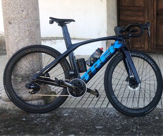 Bicicleta Trek Madone SL Gen 6
