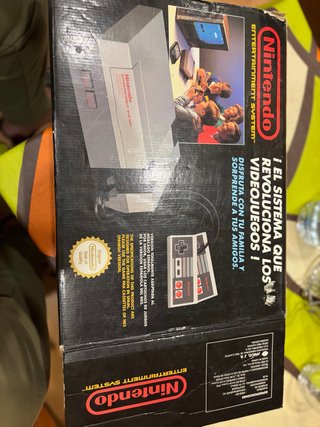 Nintendo Entertainment System 1986 con caja