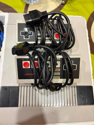 Nintendo Entertainment System 1986 con caja
