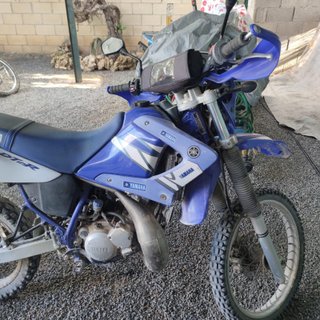 Yamaha DT 125 RE Azul/Blanco