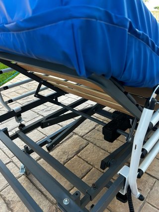 Cama articulada eléctrica sin cabecero ni piecero