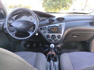 Ford Focus 2000