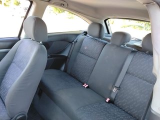 Ford Focus 2000