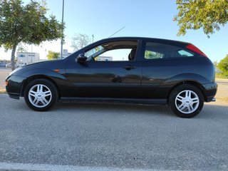 Ford Focus 2000