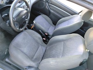 Ford Focus 2000