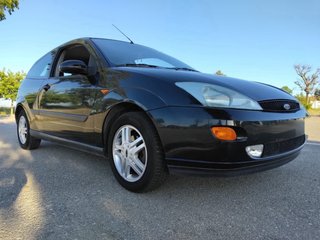 Ford Focus 2000