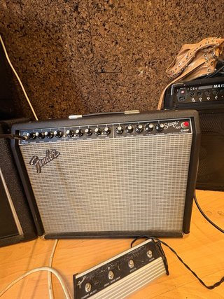 Amplificador Fender Stage 100 DSP