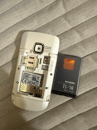 Nokia C3 Vintage Bianco/Oro