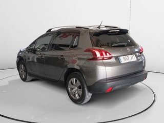 Peugeot 2008 BlueHDi 100 Style 73 kW (100 CV)