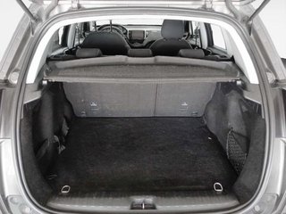 Peugeot 2008 BlueHDi 100 Style 73 kW (100 CV)
