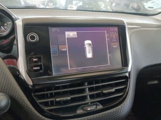 Peugeot 2008 BlueHDi 100 Style 73 kW (100 CV)