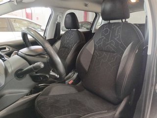 Peugeot 2008 BlueHDi 100 Style 73 kW (100 CV)