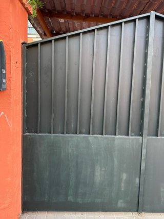 Cancelas de hierro de 2 hojas