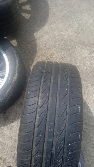 Llantas Hyundai con neumáticos 205/50/16