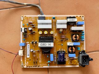 TV LG 49LH630V para piezas