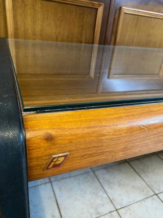 Escritorio madera y cristal