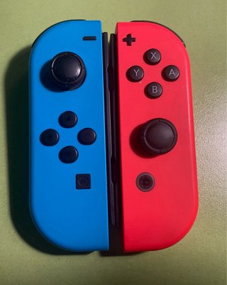 Nintendo Switch Azul y Rojo