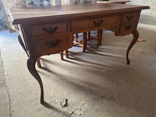 Mesa escritorio de madera
