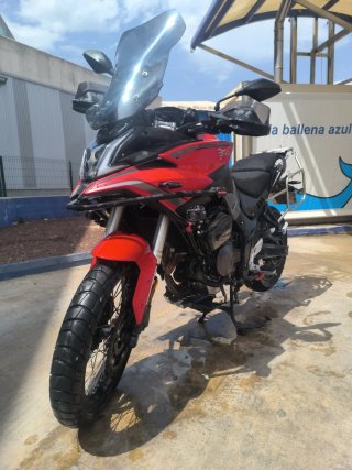 Voge 500 DSX Aventura 23.000 km
