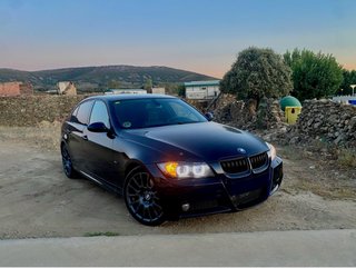 BMW e90 320d 2008