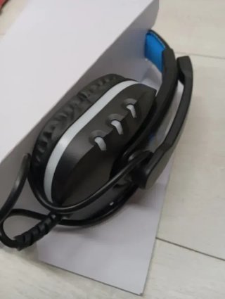 Auriculares gaming W IWOTTO
